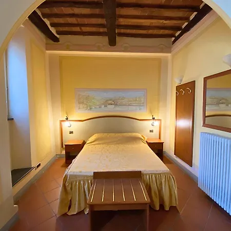 San Pietro Tuscany Lukka
