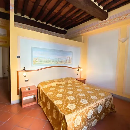 San Pietro Tuscany 3* Lukka