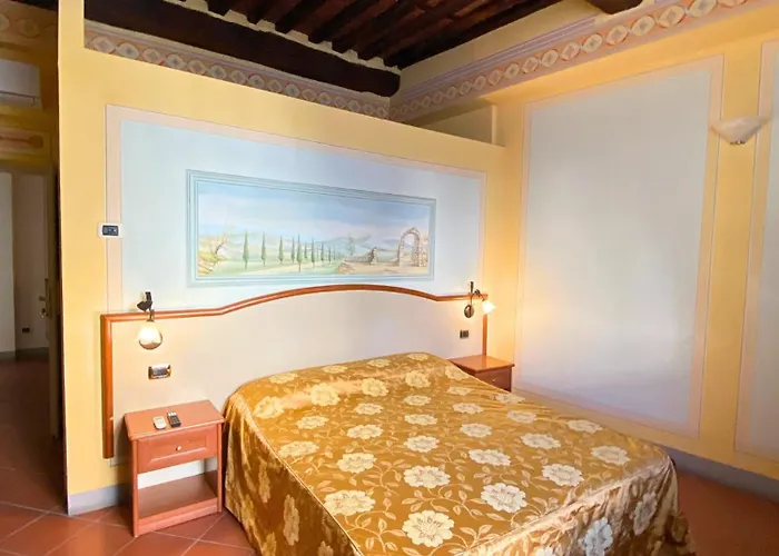 San Pietro Tuscany 3* Лукка